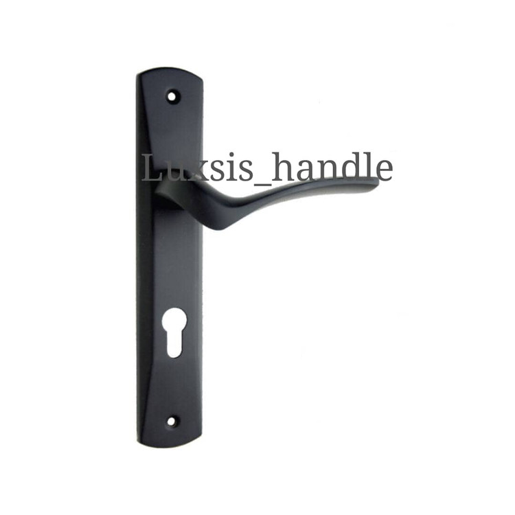 دستگیره یک تکه همراه با قفل و توپی