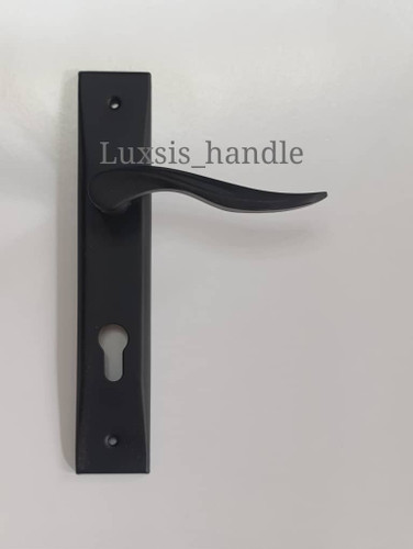 دستگیره یک تکه همراه با قفل و توپی